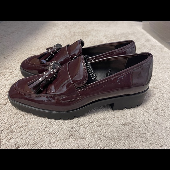 BNWT ZARA heeled loafers (maroon) - Picture 2 of 5